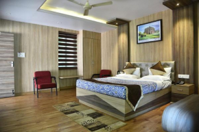 Отель KSTDC Hotel Mayura Riverview Srirangapatna  Шрирангапатнам